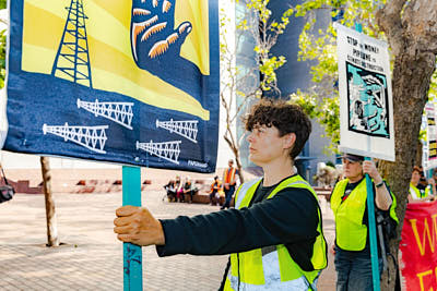 Dropping The Banner On Wells Fargo's Fossil Foolishness:May 18, 2022