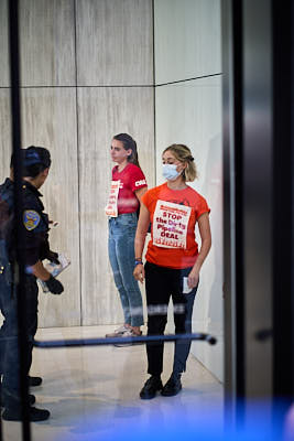 Ally Action: No Dirty Deal @ Sen. Feinstein's Office:September 1st, 2022